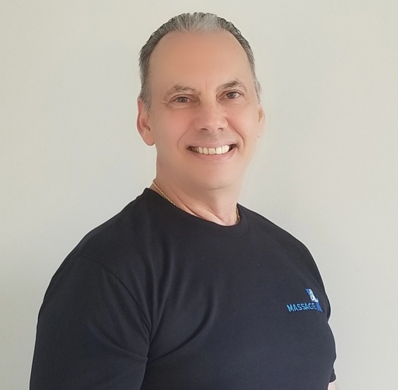 massage therapist dean