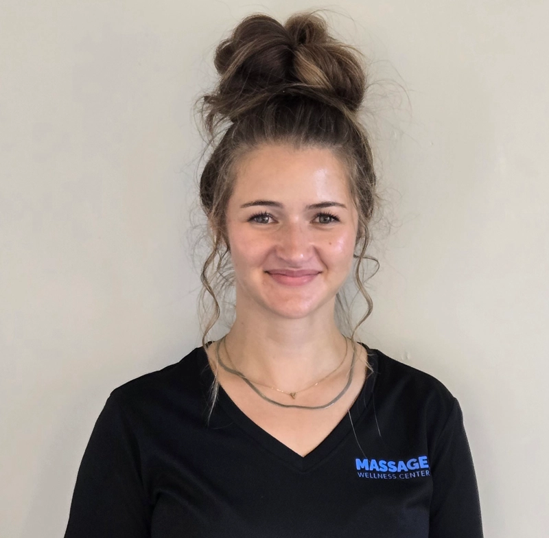 Vida, Massage Therapist